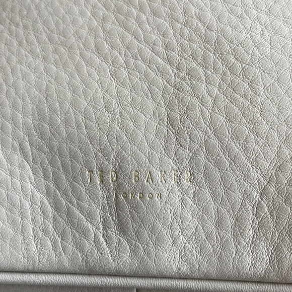 NWT Ted Baker Loop and Tab Grainy Mini Crossbody Taupe - Picture 13 of 13